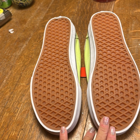 NWT Vans Scarpa Bassa Old Skool Lime Shoes Sizes M9.5 W11 - Picture 5 of 6